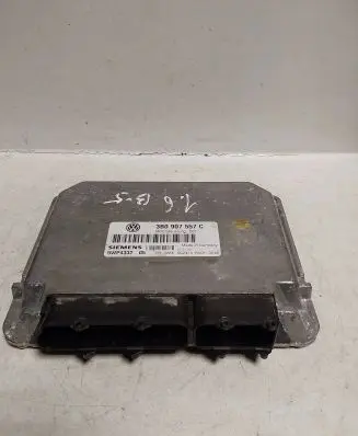 Volkswagen PASSAT B5 Engine control unit/module 3B0907557C 5WP4332