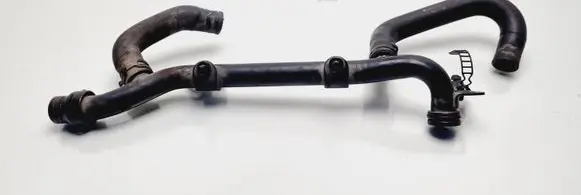 Audi A4 S4 B7 8E 8H Engine coolant pipe/hose 06D121065J