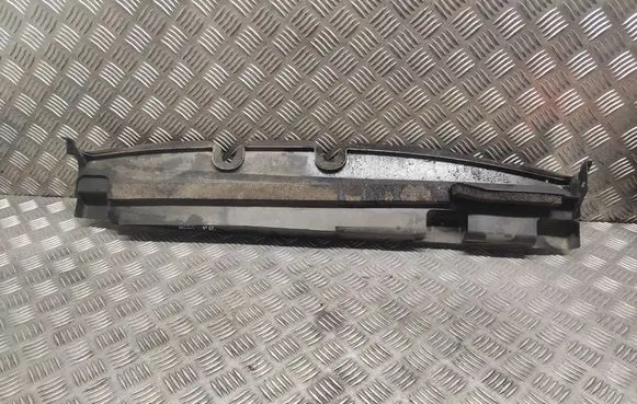 Nissan Qashqai Radiator mount bracket 215794EJ0A