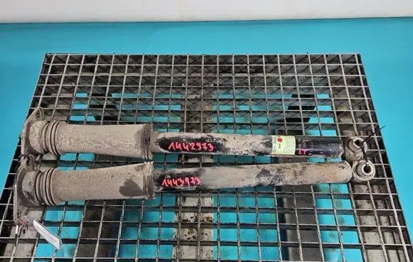 Rear shock absorber/damper