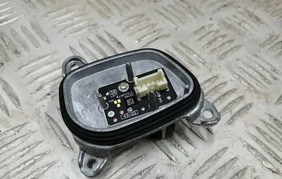 Volkswagen Golf VIII LED ballast control module 5H0998478