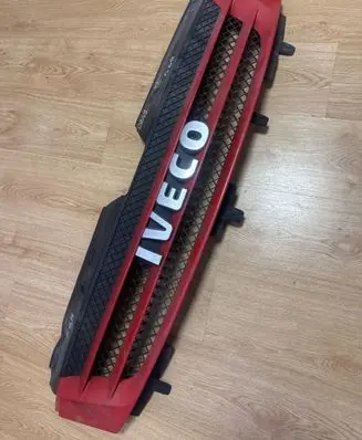Iveco Daily 35 - 40.10 Front bumper upper radiator grill 38028010126 3802801