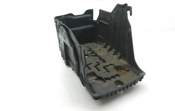 Land Rover Freelander 2 - LR2 Battery tray 6G9N10757AE