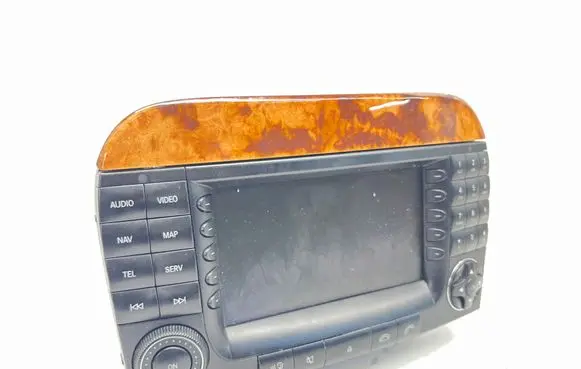 Mercedes-Benz S W220 Radio/CD/DVD/GPS head unit A2208703789 A2204420060 A2208271257