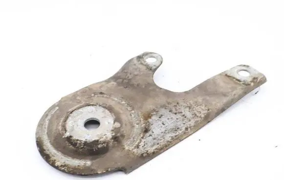 Audi A8 S8 D3 4E Engine mounting bracket 4E0505220A