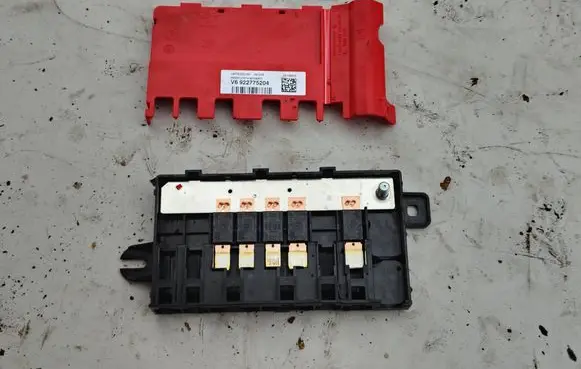 BMW 1 F20 F21 Fuse box set 922775204