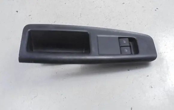 Volkswagen Polo IV 9N3 Electric window control switch 6Q1867171E