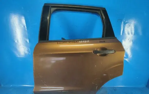 Ford Escape III Front door CJ5Z7824631A