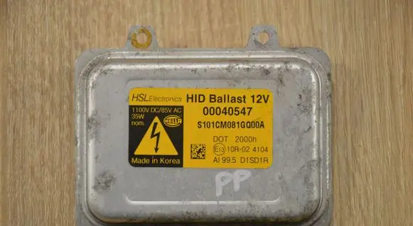 Opel Antara Headlight ballast module Xenon 