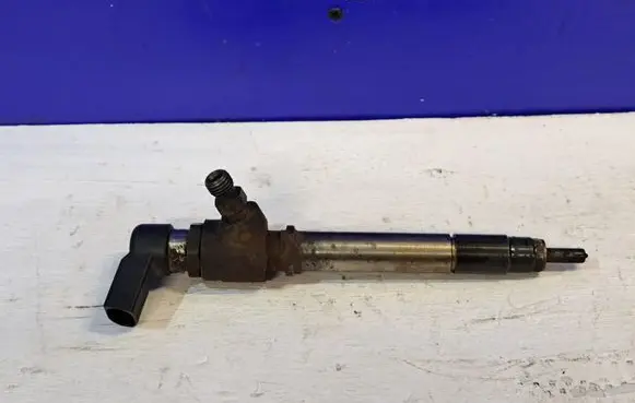 Jaguar S-Type Fuel injector 4H2Q9K546AF