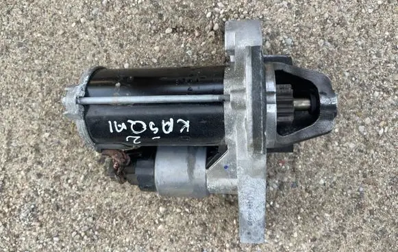 Nissan Qashqai Starter motor 233006UB0B