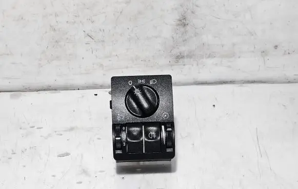 Opel Zafira A Light switch 09133250 09138348