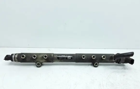 Volvo V50 Fuel main line pipe 30757146 0445215023 30777576