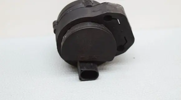 Mercedes-Benz A W177 Electric auxiliary coolant/water pump A2118350028