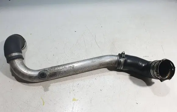 Intercooler hose/pipe