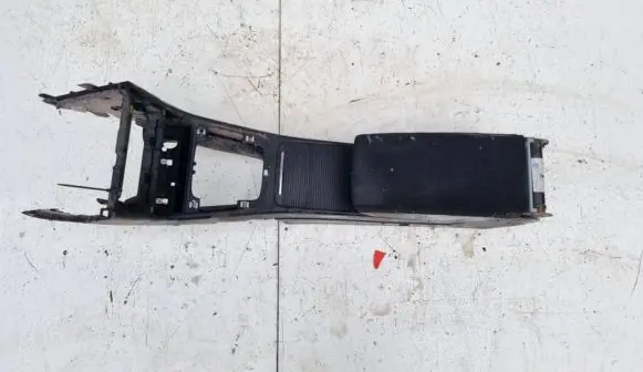 Volkswagen PASSAT B6 Armrest 3C1863241