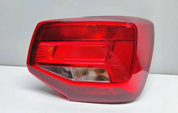 Audi Q2 - Rear/tail lights 81A945070B