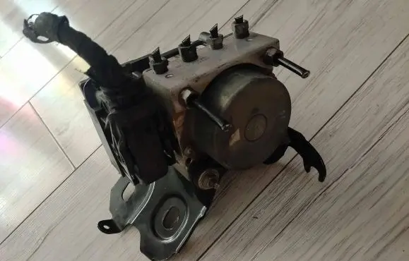 Fiat Punto Evo ABS Pump 0265232485
