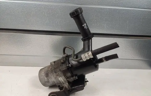 Peugeot 3008 I Power steering pump 9676734280