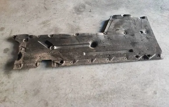 BMW 2 F22 F23 Side bottom protection 7241834