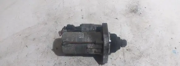 Volkswagen PASSAT B6 Starter motor 02M911024A
