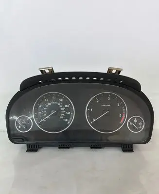 BMW 5 F10 F11 Speedometer (instrument cluster) 25811511 2000029257 9227616