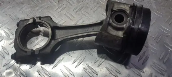 Renault Espace III Piston with connecting rod