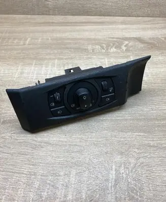 BMW 5 E60 E61 Light switch 6953739 011536