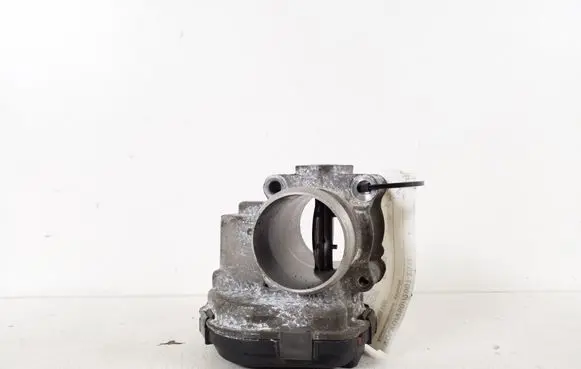 Volvo V50 Throttle valve 9682798180