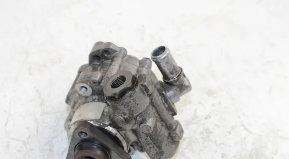 Audi A6 S6 C6 4F Power steering pump 4F0145155A