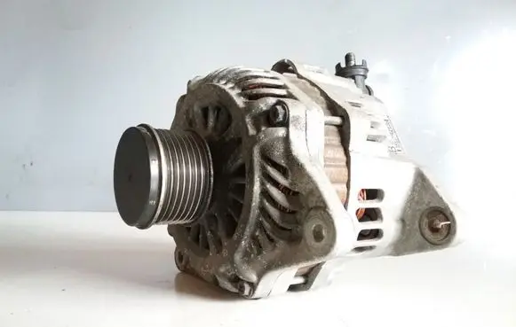 Subaru Outback Generator/alternator 23700AA590 A3TG4381 A3TG43818116