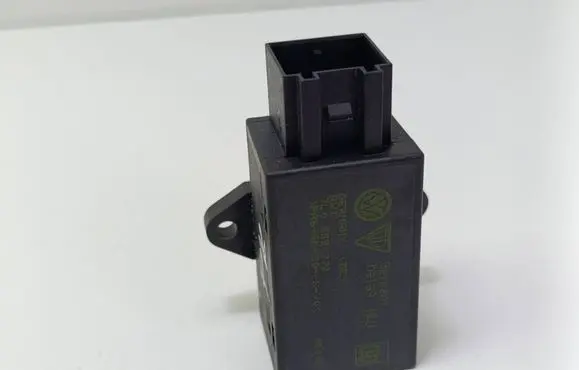 Seat Altea Seat heating relay 7L0959772