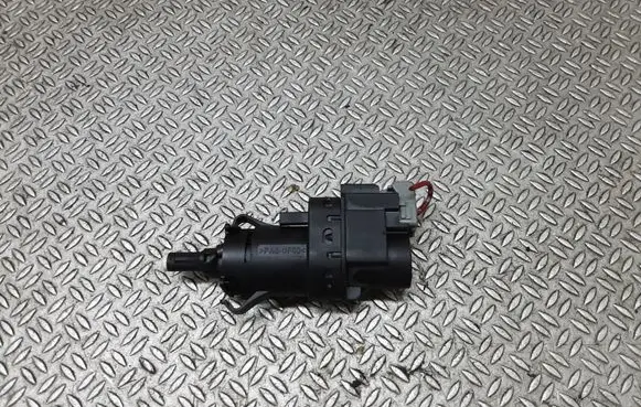 Mazda 3 I Brake pedal sensor switch 3M5T13480AB