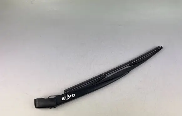 Subaru Outback (BS) Rear wiper blade 