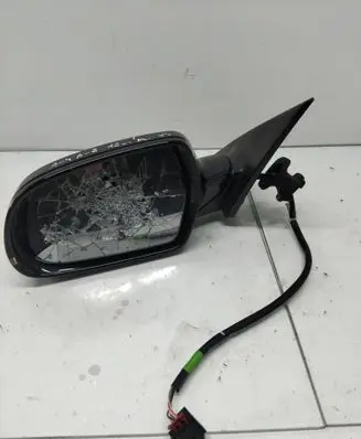Audi A4 S4 B8 8K Front door electric wing mirror 18167