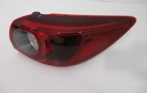 Mazda 3 II Rear/tail lights B45D51150