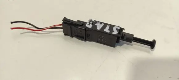 Volkswagen PASSAT B4 Brake pedal sensor switch 191971993