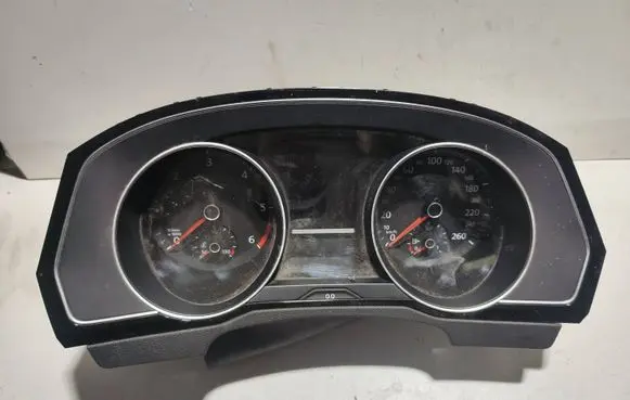 Volkswagen PASSAT B8 Speedometer (instrument cluster) A2C95100100