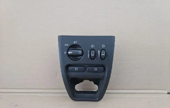 Volvo XC90 Light switch 8685452 03W335 MG335500180