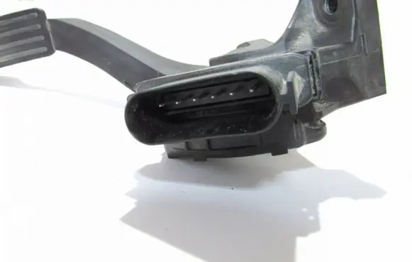 Ford Transit - Tourneo Connect Accelerator pedal position sensor 7T119F836cc