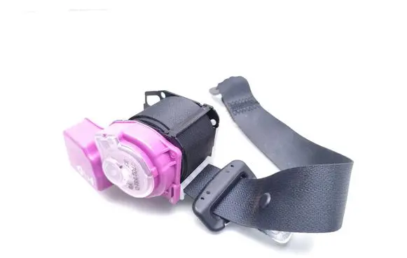 Suzuki Grand Vitara II Middle seatbelt (rear) 8498577K0