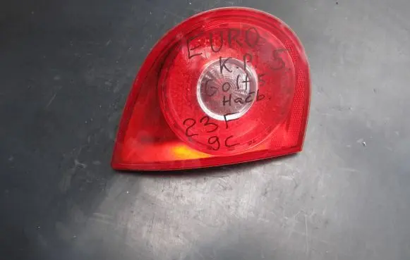 Volkswagen Golf V Tailgate rear/tail lights 1K6945093G 89031705