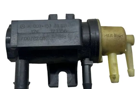 Mercedes-Benz E AMG W212 Turbo solenoid valve A0091533128 70078208