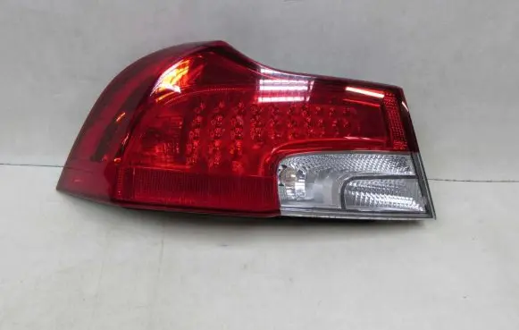 Volvo C70 Rear/tail lights 31299412 ID52746