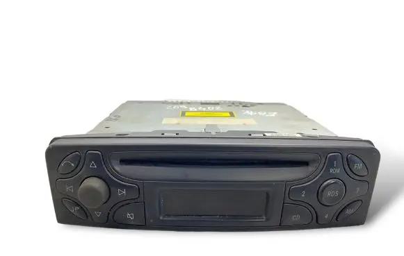 Mercedes-Benz CLK A209 C209 Radio/CD/DVD/GPS head unit A2038202286