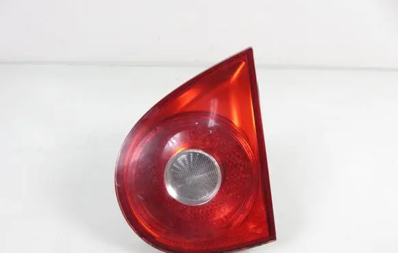 Volkswagen Golf V Rear/tail lights 1K6945094E