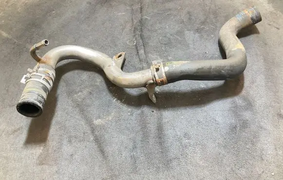 Toyota Auris E180 Engine coolant pipe/hose 165710T260