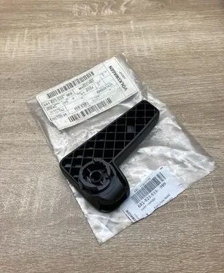 Volkswagen Golf VII Engine bonnet (hood) release handle 6R18235339B 6R1823533