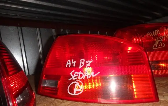 Audi A4 S4 B7 8E 8H Rear/tail lights set 