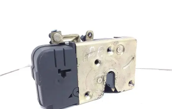 Peugeot Partner Front door lock 